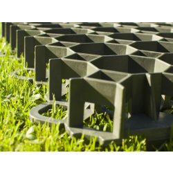 Műanyag, zöld gyeprács, 49,2cm x 49,2 cm, 4cm magas